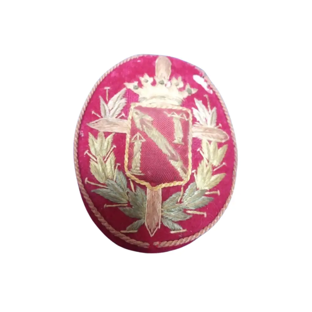 GALLETA DE GORRA DE PLATO DEL REGIMIENTO DE LA GUARDIA DE FRANCO