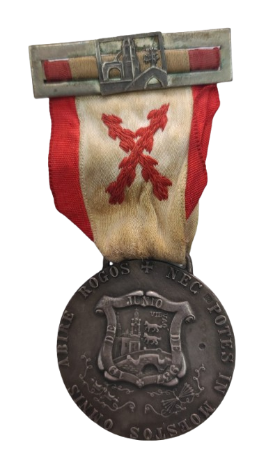 MEDALLA EN PLATA DE LA TOMA DE BILBAO 1937