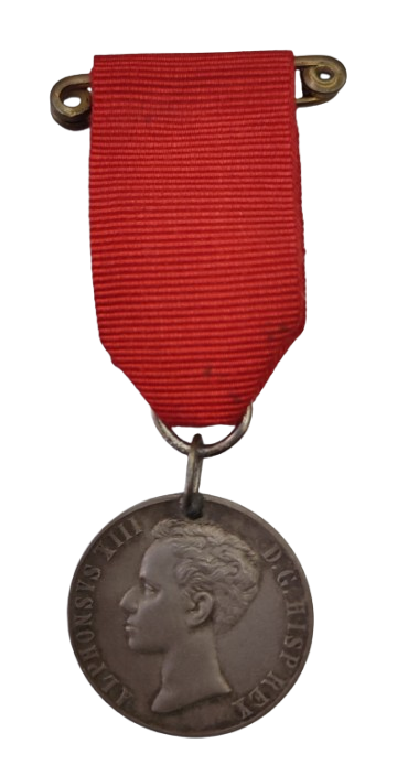 MEDALLA DE PLATA MAYORIA DE EDAD ALFONSO XIII